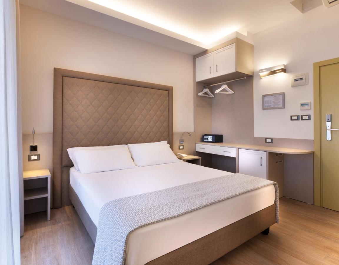 Hotel Riviera