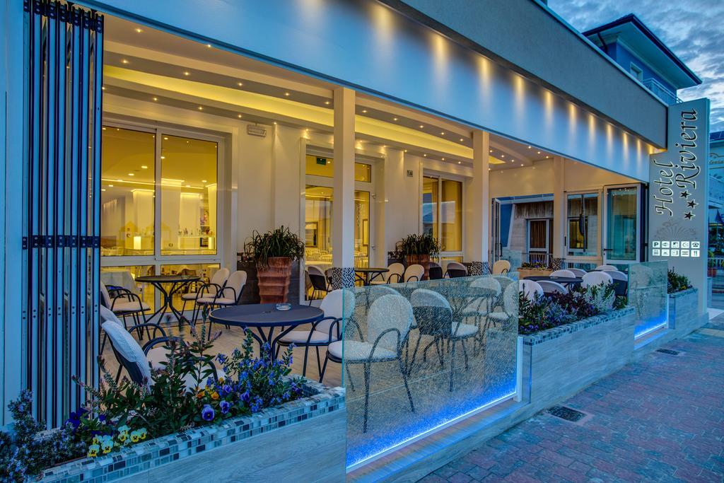 Riviera 3*